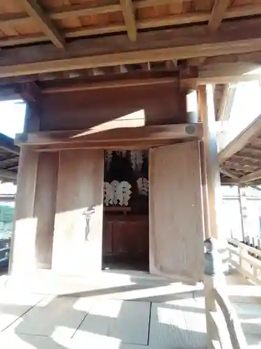 八幡神社の本殿