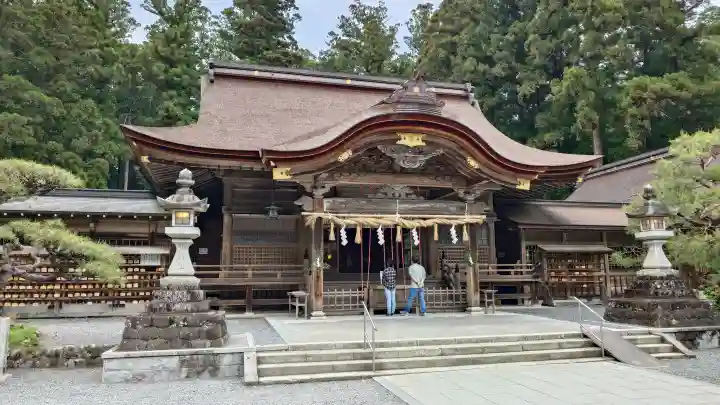 小國神社の{uncategorized: "未分類", other: "その他", undefined: "問題あり", building: "その他建物", grave: "お墓", sacred_gate: "鳥居", guardian: "狛犬", statue: "像", buddha: "仏像", history: "歴史", nature: "自然", garden: "庭園", animal: "動物", pagoda: "塔", temizu: "手水舎", mountain_gate: "山門・神門", sanctuary: "本殿・本堂", subordinate: "末社・摂社", art: "芸術", scenery: "景色", jizo: "地蔵", ema: "絵馬", goshuin: "御朱印", omikuji: "おみくじ", items: "授与品その他", amulet: "お守り", goshuincho: "御朱印帳", eats: "食事", festival: "お祭り", votive_dance: "神楽", shichigosan: "七五三参", wedding: "結婚式", experience: "体験その他", initially: "初詣", around: "周辺", anti_infection: "感染症対策"}