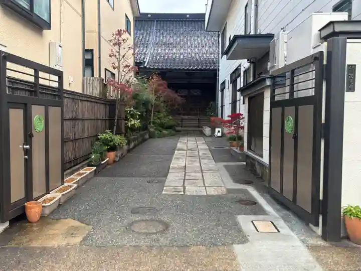 西蓮寺(石川県)