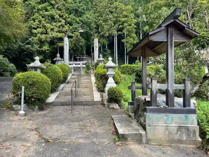 白山神社(奈良県)