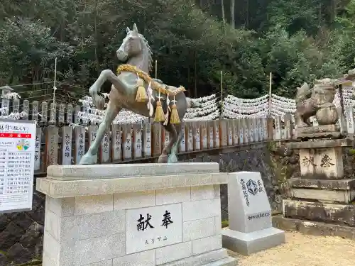 大頭神社の{uncategorized: "未分類", other: "その他", undefined: "問題あり", building: "その他建物", grave: "お墓", sacred_gate: "鳥居", guardian: "狛犬", statue: "像", buddha: "仏像", history: "歴史", nature: "自然", garden: "庭園", animal: "動物", pagoda: "塔", temizu: "手水舎", mountain_gate: "山門・神門", sanctuary: "本殿・本堂", subordinate: "末社・摂社", art: "芸術", scenery: "景色", jizo: "地蔵", ema: "絵馬", goshuin: "御朱印", omikuji: "おみくじ", items: "授与品その他", amulet: "お守り", goshuincho: "御朱印帳", eats: "食事", festival: "お祭り", votive_dance: "神楽", shichigosan: "七五三参", wedding: "結婚式", experience: "体験その他", initially: "初詣", around: "周辺", anti_infection: "感染症対策"}