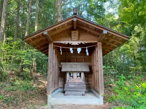 甲波宿禰神社の末社・摂社