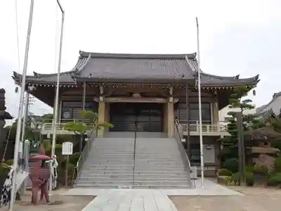 秋葉山圓通寺の本殿・本堂