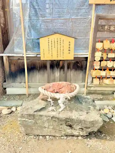 花巻神社の{uncategorized: "未分類", other: "その他", undefined: "問題あり", building: "その他建物", grave: "お墓", sacred_gate: "鳥居", guardian: "狛犬", statue: "像", buddha: "仏像", history: "歴史", nature: "自然", garden: "庭園", animal: "動物", pagoda: "塔", temizu: "手水舎", mountain_gate: "山門・神門", sanctuary: "本殿・本堂", subordinate: "末社・摂社", art: "芸術", scenery: "景色", jizo: "地蔵", ema: "絵馬", goshuin: "御朱印", omikuji: "おみくじ", items: "授与品その他", amulet: "お守り", goshuincho: "御朱印帳", eats: "食事", festival: "お祭り", votive_dance: "神楽", shichigosan: "七五三参", wedding: "結婚式", experience: "体験その他", initially: "初詣", around: "周辺", anti_infection: "感染症対策"}