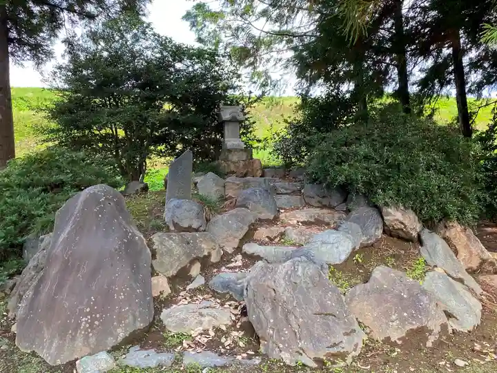 御厨神社(福富町)の末社・摂社