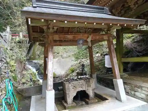 仙龍寺の手水舎