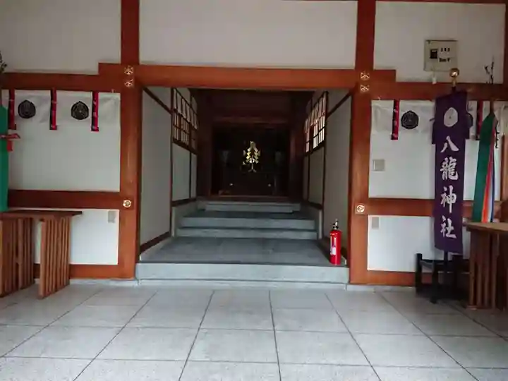 八龍神社の本殿・本堂