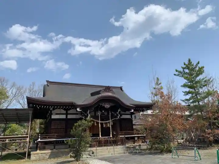 御崎神社の本殿・本堂