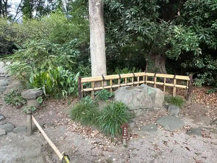 錦春稲荷大明神(東京都)