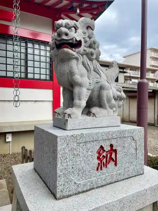 舟渡氷川神社の{uncategorized: "未分類", other: "その他", undefined: "問題あり", building: "その他建物", grave: "お墓", sacred_gate: "鳥居", guardian: "狛犬", statue: "像", buddha: "仏像", history: "歴史", nature: "自然", garden: "庭園", animal: "動物", pagoda: "塔", temizu: "手水舎", mountain_gate: "山門・神門", sanctuary: "本殿・本堂", subordinate: "末社・摂社", art: "芸術", scenery: "景色", jizo: "地蔵", ema: "絵馬", goshuin: "御朱印", omikuji: "おみくじ", items: "授与品その他", amulet: "お守り", goshuincho: "御朱印帳", eats: "食事", festival: "お祭り", votive_dance: "神楽", shichigosan: "七五三参", wedding: "結婚式", experience: "体験その他", initially: "初詣", around: "周辺", anti_infection: "感染症対策"}