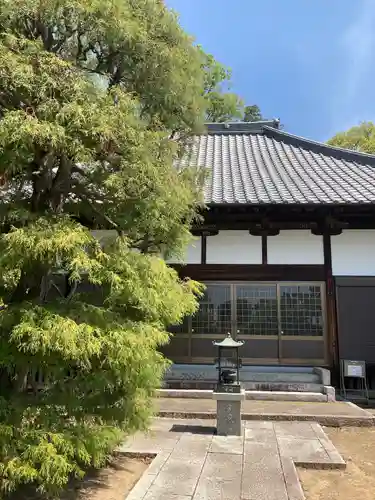 南蔵院の本殿・本堂