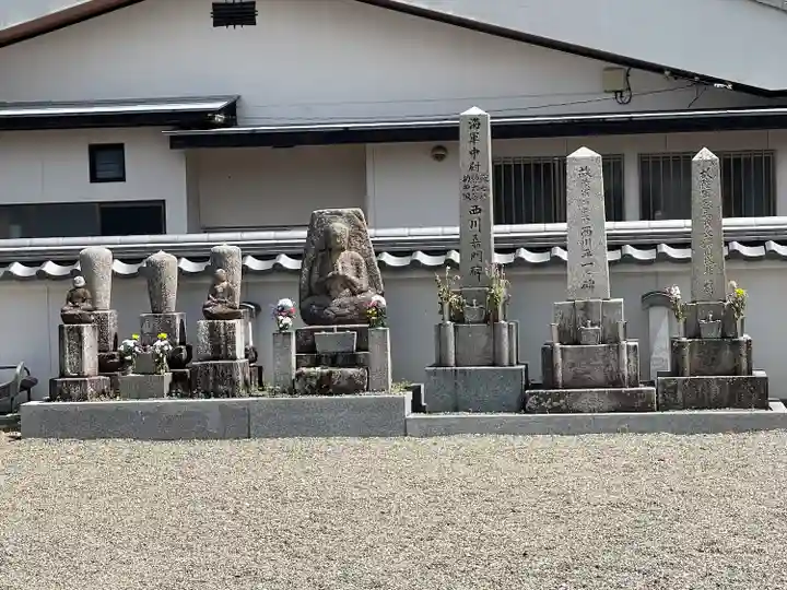 西蓮寺(滋賀県)