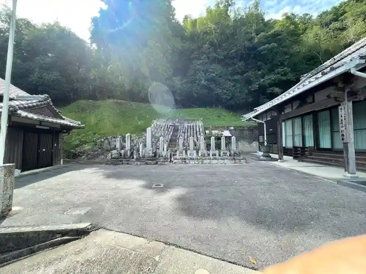 引接寺(三重県)