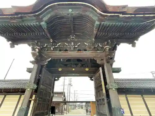 本山専修寺(三重県)