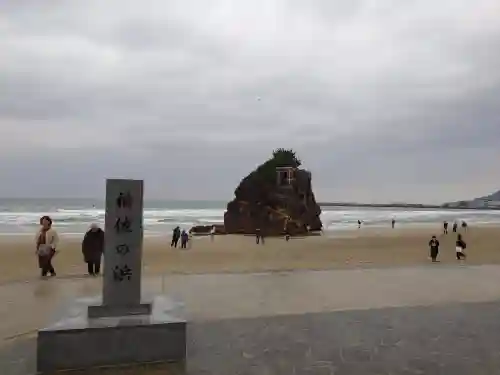 稲佐の浜　弁天島(島根県)