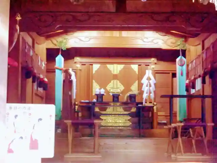 出雲大社相模分祠の末社・摂社