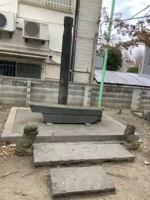 栗原氷川神社の{uncategorized: "未分類", other: "その他", undefined: "問題あり", building: "その他建物", grave: "お墓", sacred_gate: "鳥居", guardian: "狛犬", statue: "像", buddha: "仏像", history: "歴史", nature: "自然", garden: "庭園", animal: "動物", pagoda: "塔", temizu: "手水舎", mountain_gate: "山門・神門", sanctuary: "本殿・本堂", subordinate: "末社・摂社", art: "芸術", scenery: "景色", jizo: "地蔵", ema: "絵馬", goshuin: "御朱印", omikuji: "おみくじ", items: "授与品その他", amulet: "お守り", goshuincho: "御朱印帳", eats: "食事", festival: "お祭り", votive_dance: "神楽", shichigosan: "七五三参", wedding: "結婚式", experience: "体験その他", initially: "初詣", around: "周辺", anti_infection: "感染症対策"}