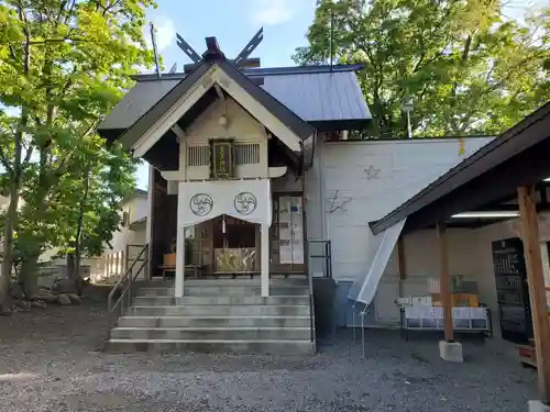 星置神社の本殿