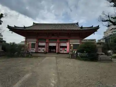 愛染堂勝鬘院の本殿・本堂