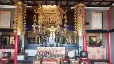 安渡寺の本殿・本堂