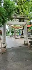 白山神社の鳥居