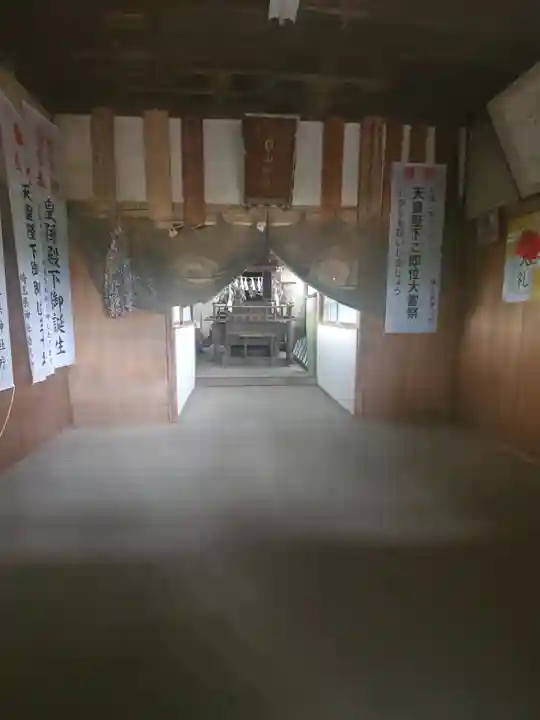 白山神社の本殿・本堂