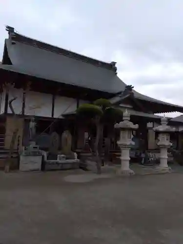 東昌寺の本殿