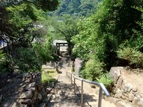 黒戸奈神社の建物その他