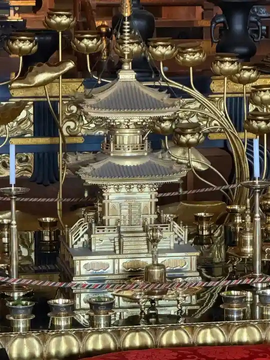 根来寺の{uncategorized: "未分類", other: "その他", undefined: "問題あり", building: "その他建物", grave: "お墓", sacred_gate: "鳥居", guardian: "狛犬", statue: "像", buddha: "仏像", history: "歴史", nature: "自然", garden: "庭園", animal: "動物", pagoda: "塔", temizu: "手水舎", mountain_gate: "山門・神門", sanctuary: "本殿・本堂", subordinate: "末社・摂社", art: "芸術", scenery: "景色", jizo: "地蔵", ema: "絵馬", goshuin: "御朱印", omikuji: "おみくじ", items: "授与品その他", amulet: "お守り", goshuincho: "御朱印帳", eats: "食事", festival: "お祭り", votive_dance: "神楽", shichigosan: "七五三参", wedding: "結婚式", experience: "体験その他", initially: "初詣", around: "周辺", anti_infection: "感染症対策"}