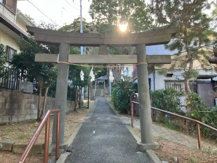 鹿島神社(笠間町)の{uncategorized: "未分類", other: "その他", undefined: "問題あり", building: "その他建物", grave: "お墓", sacred_gate: "鳥居", guardian: "狛犬", statue: "像", buddha: "仏像", history: "歴史", nature: "自然", garden: "庭園", animal: "動物", pagoda: "塔", temizu: "手水舎", mountain_gate: "山門・神門", sanctuary: "本殿・本堂", subordinate: "末社・摂社", art: "芸術", scenery: "景色", jizo: "地蔵", ema: "絵馬", goshuin: "御朱印", omikuji: "おみくじ", items: "授与品その他", amulet: "お守り", goshuincho: "御朱印帳", eats: "食事", festival: "お祭り", votive_dance: "神楽", shichigosan: "七五三参", wedding: "結婚式", experience: "体験その他", initially: "初詣", around: "周辺", anti_infection: "感染症対策"}