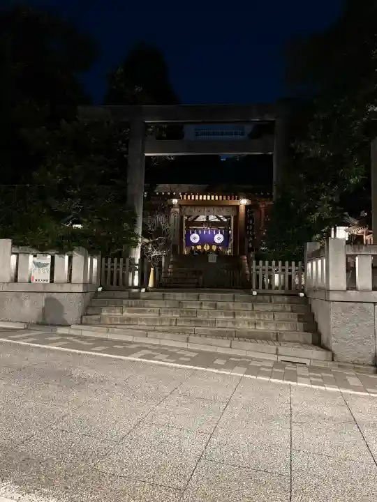 東京大神宮の{uncategorized: "未分類", other: "その他", undefined: "問題あり", building: "その他建物", grave: "お墓", sacred_gate: "鳥居", guardian: "狛犬", statue: "像", buddha: "仏像", history: "歴史", nature: "自然", garden: "庭園", animal: "動物", pagoda: "塔", temizu: "手水舎", mountain_gate: "山門・神門", sanctuary: "本殿・本堂", subordinate: "末社・摂社", art: "芸術", scenery: "景色", jizo: "地蔵", ema: "絵馬", goshuin: "御朱印", omikuji: "おみくじ", items: "授与品その他", amulet: "お守り", goshuincho: "御朱印帳", eats: "食事", festival: "お祭り", votive_dance: "神楽", shichigosan: "七五三参", wedding: "結婚式", experience: "体験その他", initially: "初詣", around: "周辺", anti_infection: "感染症対策"}