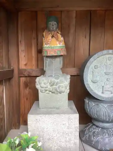 歳覚寺の地蔵