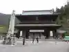 久遠寺の山門・神門