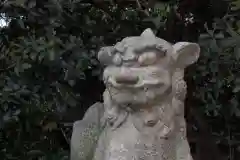 沼名前神社の狛犬