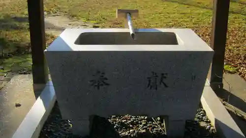 鏡日吉神社の手水舎