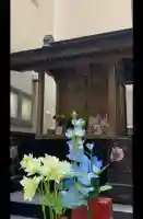 花房稲荷神社の{uncategorized: "未分類", other: "その他", undefined: "問題あり", building: "その他建物", grave: "お墓", sacred_gate: "鳥居", guardian: "狛犬", statue: "像", buddha: "仏像", history: "歴史", nature: "自然", garden: "庭園", animal: "動物", pagoda: "塔", temizu: "手水舎", mountain_gate: "山門・神門", sanctuary: "本殿・本堂", subordinate: "末社・摂社", art: "芸術", scenery: "景色", jizo: "地蔵", ema: "絵馬", goshuin: "御朱印", omikuji: "おみくじ", items: "授与品その他", amulet: "お守り", goshuincho: "御朱印帳", eats: "食事", festival: "お祭り", votive_dance: "神楽", shichigosan: "七五三参", wedding: "結婚式", experience: "体験その他", initially: "初詣", around: "周辺", anti_infection: "感染症対策"}