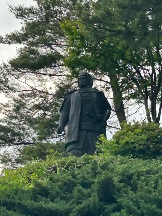 春日山神社(新潟県)