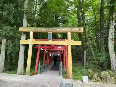 新屋山神社(山梨県)