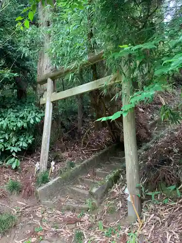 子安神社の鳥居