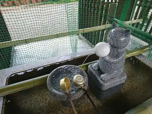 白山神社の手水