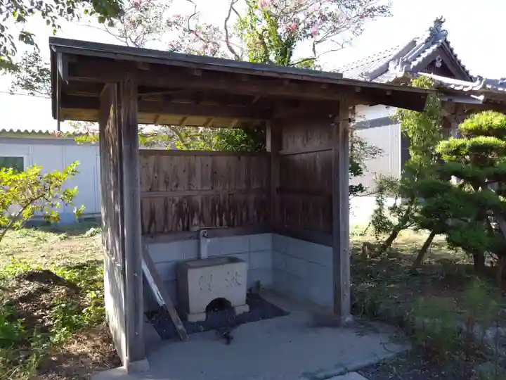 東雲寺の手水舎