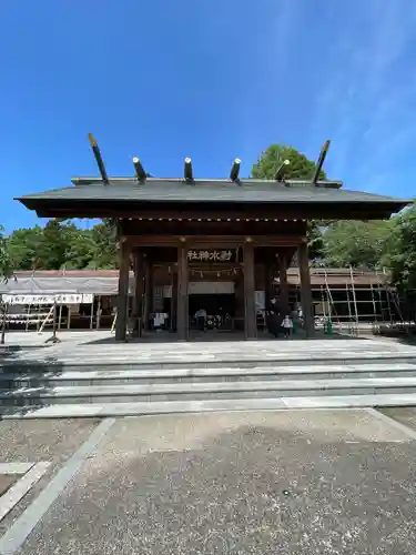 射水神社の本殿・本堂
