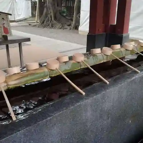 武蔵一宮氷川神社の手水