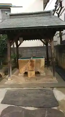 根生院の手水舎