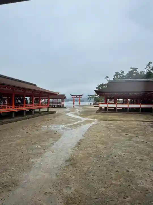 厳島神社(広島県)
