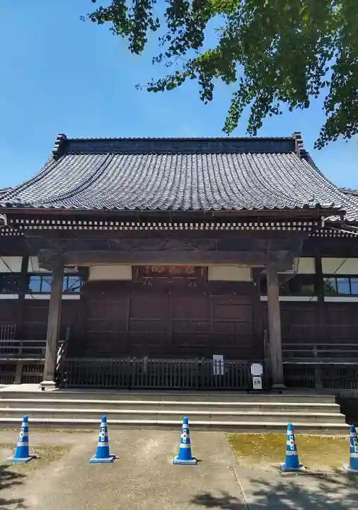 真善寺の本殿・本堂
