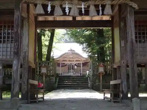 加知彌神社の建物その他