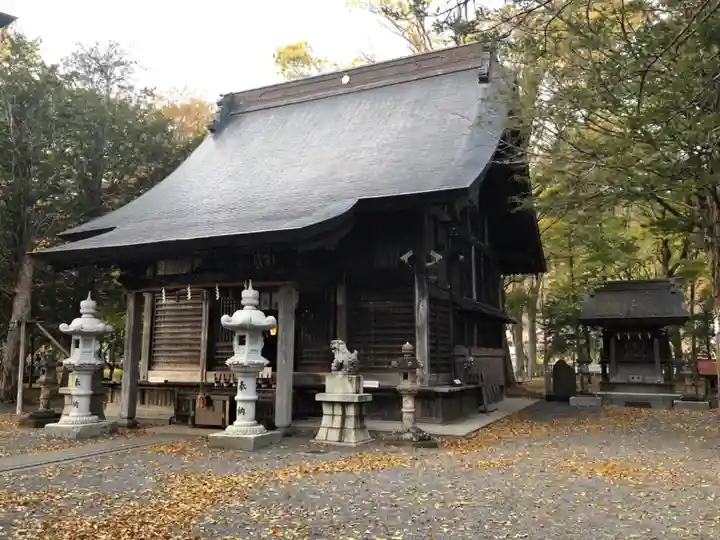 淺間神社(忍野八海)の本殿・本堂
