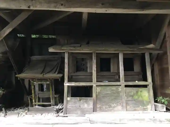 宇藝神社の末社・摂社