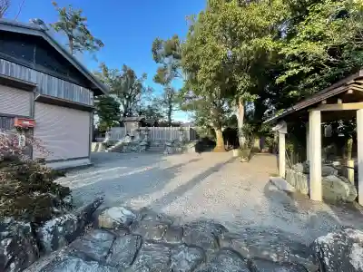 馬瀬神社の{uncategorized: "未分類", other: "その他", undefined: "問題あり", building: "その他建物", grave: "お墓", sacred_gate: "鳥居", guardian: "狛犬", statue: "像", buddha: "仏像", history: "歴史", nature: "自然", garden: "庭園", animal: "動物", pagoda: "塔", temizu: "手水舎", mountain_gate: "山門・神門", sanctuary: "本殿・本堂", subordinate: "末社・摂社", art: "芸術", scenery: "景色", jizo: "地蔵", ema: "絵馬", goshuin: "御朱印", omikuji: "おみくじ", items: "授与品その他", amulet: "お守り", goshuincho: "御朱印帳", eats: "食事", festival: "お祭り", votive_dance: "神楽", shichigosan: "七五三参", wedding: "結婚式", experience: "体験その他", initially: "初詣", around: "周辺", anti_infection: "感染症対策"}